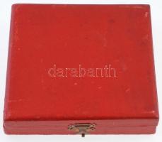 1934. "Jubilehe II. Országos Bélyegkiállítás Emlékérem / Dr. Szalay Gábor Báró Úrnak a M. Kir. ...