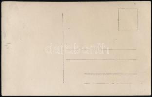 1914 Szarajevó, Ferenc Ferdinánd és felesége a városháza előtt, az első, sikertelen merénylet után, ...