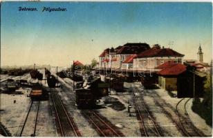 1916 Debrecen, vasútállomás, tehervagonok a vágányokkal