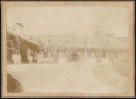 cca 1900 Tibolddaróc (Borsod vm.), Halasy-kúria, keményhátú fotó, feliratozva, 13,5×18,5 cm