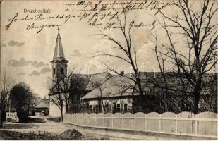 1917 Drégelypalánk, utcakép a a római katolikus templommal. Révész József kiadása (Rb)