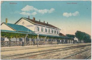 Munkács, Mukacheve, Mukacevo; vasútállomás / Bahnhof / railway station (EK)