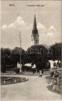 1914 Igló, Zipser Neudorf, Spisská Nová Ves; templom előtti park. Divald Károly fia / park in front of the church (EB)