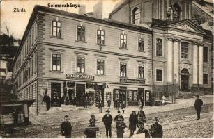 Selmecbánya, Banská Stiavnica; zárda, utca, Singer Ignátz és Grohmann Gyula üzlete. Grohmann Gyula kiadása / street view with nunnery and shops