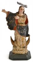 cca 1800 Holdsarlós Madonna, faragott festett fa, ezüst (Ag,) koronával, két ujj hiányos, kopott, fa talapzaton, m: 33 cm