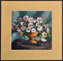 Zágoni Szabó Lea (1900-1992): Virágcsendélet. Pasztell, papír, jelzett, 21×21 cm