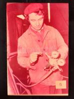 Tűzvédelmi oktató diafilmek( 60 db) és kazetták (2db), 24-25. program: Ábeó 22.I-II rész