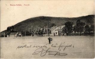 Borossebes, Sebis; Piac tér, fiú kosárral / market square with boy holding a basket