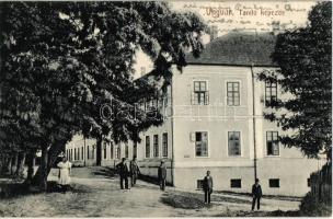 1914 Ungvár, Uzshorod, Uzhorod; Tanító képezde / street view with teachers training institute, school