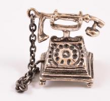 Ezüst(Ag) miniatűr telefon, jelzett, 1,5×2 cm, nettó: 5 g