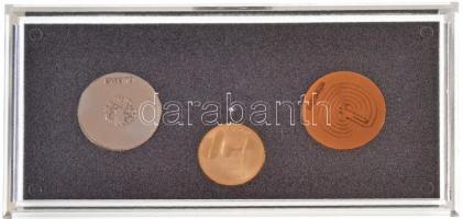 Japán 1969. "Osaka EXPO Világkiállítás 1970" 3db klf emlékérem eredeti tokban, jelzett Au,...