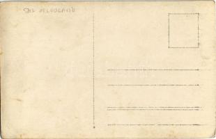 SMS Helgoland Osztrák-Magyar Haditengerészet gyorscirkálójának a fedélzete a belövések után, matrózo...