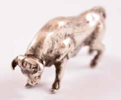 Ezüst(Ag) miniatűr bika, jelzés nélkül, h: 2,5 cm, nettó: 6,8 g