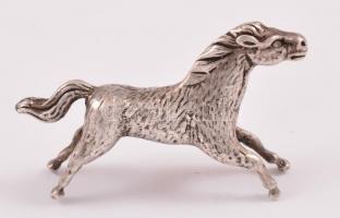 Ezüst(Ag) miniatűr ló, jelzett, 4×2 cm, nettó: 16,1 g