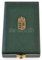 1991. "Magyar Köztársaság Arany Érdemkereszt, polgári tagozat" aranyozott Br kitüntetés, s...