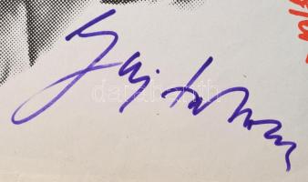 1982 Csak semmi pánik, filmplakát, írta és a főszerepet játssza: Bujtor István, rajta saját kezű alá...