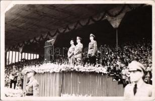 Nürnberg, Reichsparteitag, Adolf Hitler and Rudolf Hess. Photo Harren (EK)