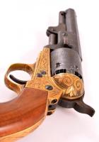 1851 Sheriff 15" 36cal revolver igányes gyűjtői replikája. Gazdagon vésett részekkel. / Quality...