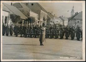 1941 Bevonulás Csáktornyára, 2 db fotó, feliratozva,13×18 cm