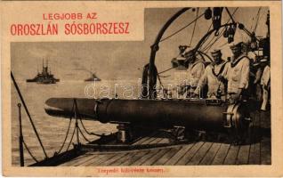 Torpedó kilövésre készen. Oroszlán sósborszesz reklám / WWI Austro-Hungarian Navy K.u.K. Kriegsmarine battleship deck with mariners and torpedo ready to launch, advertisement