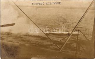 Torpedó kilövése / Lancieren eines Torpedos / WWI Austro-Hungarian Navy K.u.K. Kriegsmarine launch of a torpedo. A. Fischer Nr. 536.