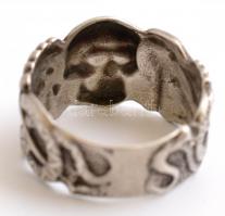 SS-Ehrenring / "Totenkopf" becsületgyűrű, ezüst (Ag.), jelzett, méret: 64, nettó 9 g