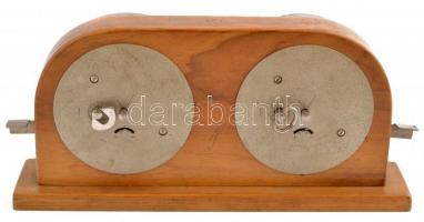 MOM sakkóra, működik, alján tollas firkával, 22×10 cm