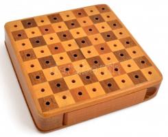 Úti sakk készlet, fa, hiányos, 11,5×11,5×2,5 cm