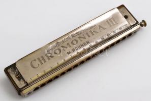 M. Hohner Chromonica harmonika, tokban, h: 18 cm