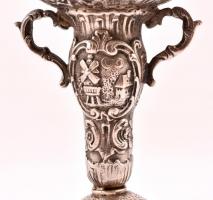 Ezüst (Ag.) talpas  jardiniere, rokájos áttört életképpel, jelzett, eredeti hibátlan üvegbetéttel, n...