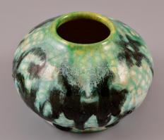 Gorka Géza (1895-1971): Váza. Mázas kerámia, jelzett m:10 cm, d: 15 cm