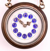 Ezüst(Ag) zsebóra, üveg hátlappal, javított külső borítóval, kulccsal, jelzett, bruttó: 83 g