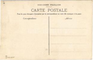 Cochinchine, Saigon, Ches les Mois / Vietnamese folklore, boy group