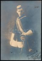 1925 Dietrich párbajtőrvívó aláírt fotója. / Fencer, signed photo 11x16 cm