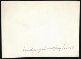 cca 1919 Mednyánszky László (1852-1919) festőművész műtermében, hátoldalán aláírt fotó 9x12 cm