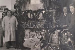 cca 1930 Eger, Mayer Károly Szíjgyár, nagyméretű fotó, kartonra ragasztva, 24×29 cm