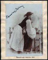 Rózsahegyi Kálmán (1876-1961) és Dezső József (1867-1915.) színészek.aláírt fotói egy füzet lapján. / Autograph signed photos 12x16 cm