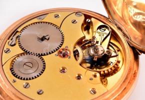 Glashütte 14 K, duplafedelű, arany zsebóra. Jelzett tokkal, javításra szoró szerkezettel. / 14 gold ...
