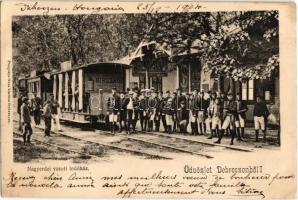 1904 Debrecen, Nagyerdei indóház, vasútállomás, a Debreczeni Helyi Vasút Rt. (DHV) kisvasútja a megállóban, vasutasok, városi vasút Bikszádi víz reklámmal. Kiadja Pongrácz Géza (EK)