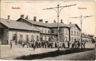 1909 Szabadka, Subotica; Vasútállomás. Haza ipar! Lipsitz kiadása / Bahnhof / railway station (EK)