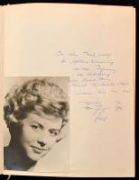 cca 1960 Emlékkönyv 20 db aláírt fotóval a német  varieté világából Kállay Judtnak