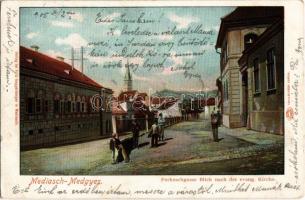 1905 Medgyes, Mediasch, Medias; Forkeschgasse, Blick nach der evang. Kirche / utcakép, Evangélikus templom. Kiadja Fritz Guggenberger / street view, Lutheran church (EK)