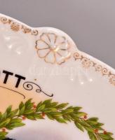 1915 I. világháborús propaganda porcelán dísztányér. Ferenc József, Vilmos császár, Hindenburg és a ...