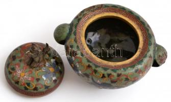 Kínai, sárkány figurás Clouson rekeszzománccal díszített fém tálka. Sérült a zománc. / Chinese ename...