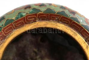 Kínai, sárkány figurás Clouson rekeszzománccal díszített fém tálka. Sérült a zománc. / Chinese ename...