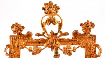 XIX. sz.: Tűzaranyozott asztali képkeret. 15x29 cm. Képméret: 10x15 cm / Gold plated frame. Picture ...