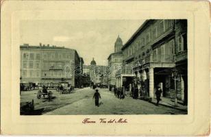 1916 Fiume, Via del Molo / utcakép, piaci árusok, rakpart. W. L. Bp. 4011. / street view, market vendors, wharf, quay (EK)