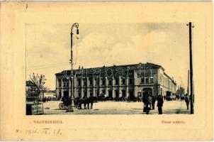1911 Nagykikinda, Kikinda; Városi szálloda, villamos, szekerek. W. L. Bp. 6632. / hotel, tram, horse-drawn carriages