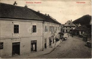 1914 Huszt, Chust, Khust; Városháza, Hoffman E. üzlete. W. L. Bp. 1919. / street view with town hall and shops