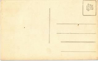 Budapest V. Széchenyi tér, Lánchíd, háttérben a Bazilika, Graf Zeppelin LZ-127 léghajó a Duna fölött...